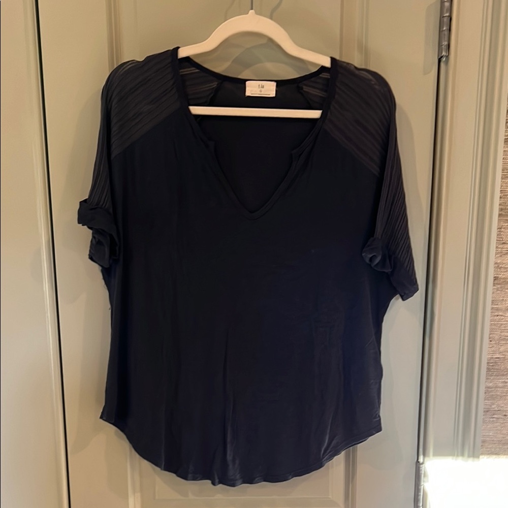 Women's Black V-Neck Top